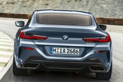 BMW 8 serie 2018 coupe foto 8